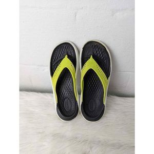 Crocs Literide Flip sandals Volt Green/Black size 7